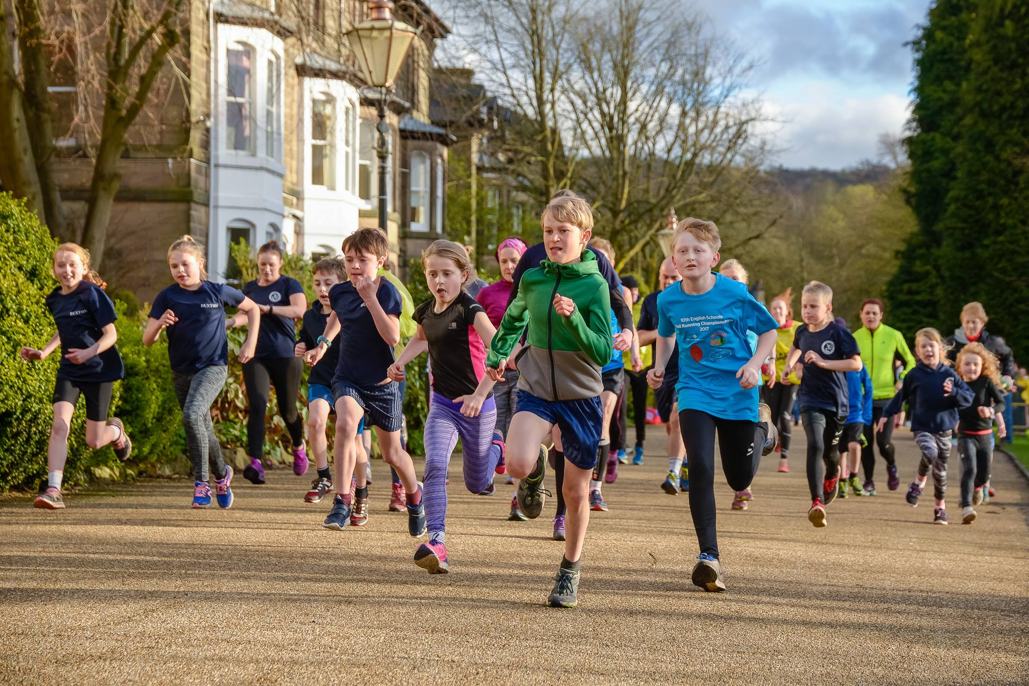 Buxton Juniors Run A Mile!