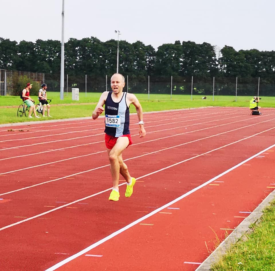 Buxton AC Runners Sizzle!