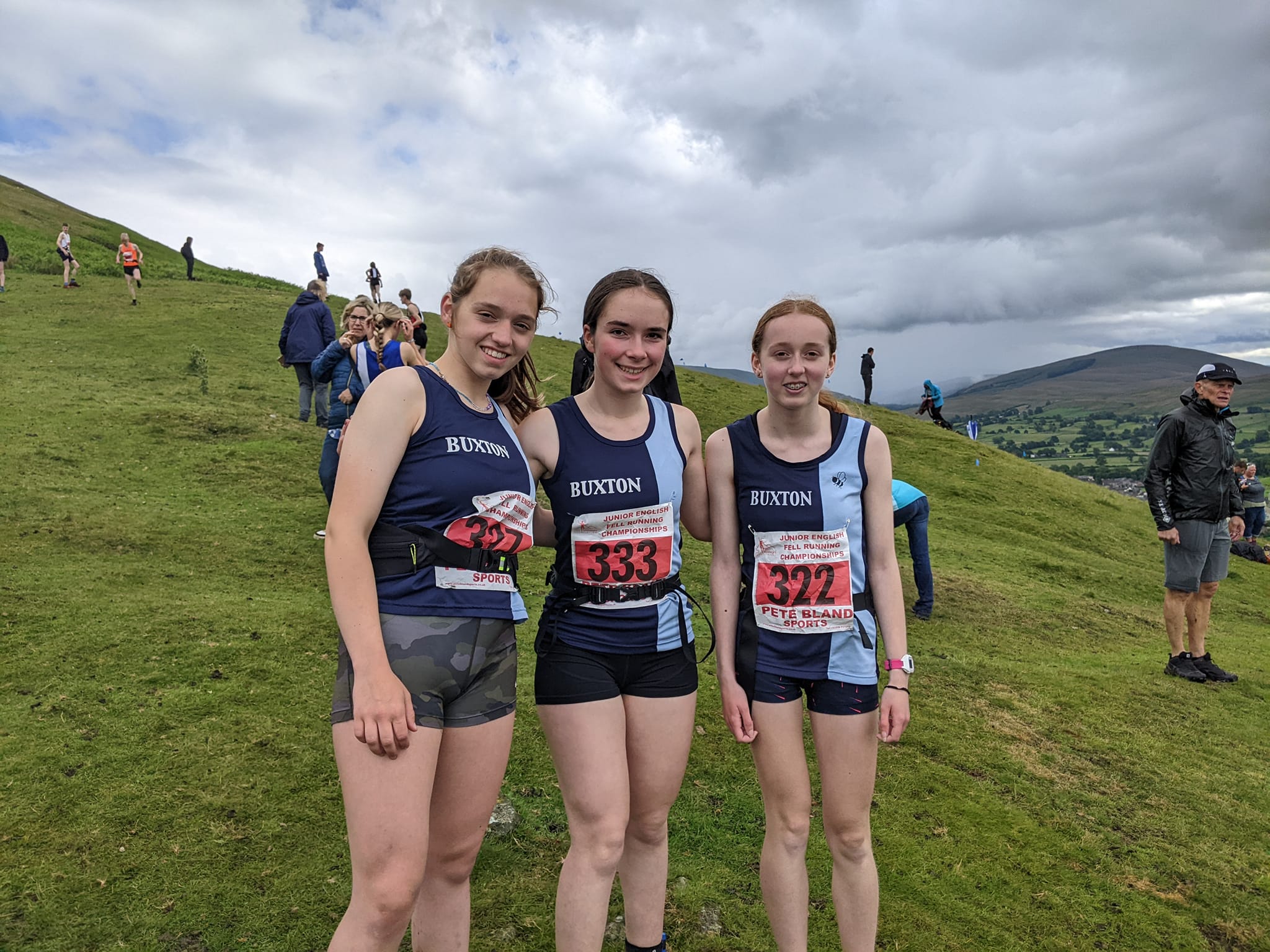 Triple Gold for Juniors in the English Junior Fell Championships League 2022