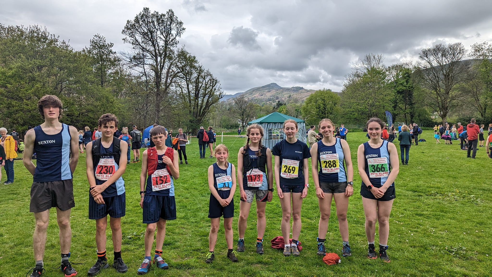 A successful start to the fell and track season for the juniors!